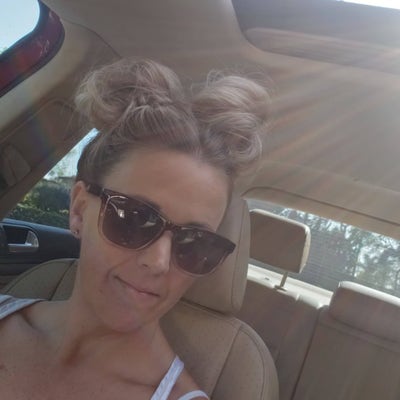 Female with dog needs Pasadena room ASAP Main Photo