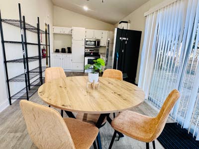 Award Winning HOST⭐Location ⭐Location ⭐Location Ch Main Photo