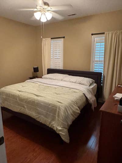 Room for rent Main Photo