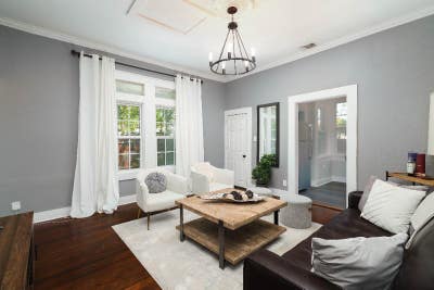 Fully remodeled 1B 1B apartment Main Photo