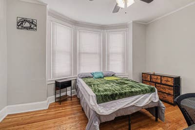  MoveIn Ready Modern Townhouse — AllInclusive Livi Main Photo