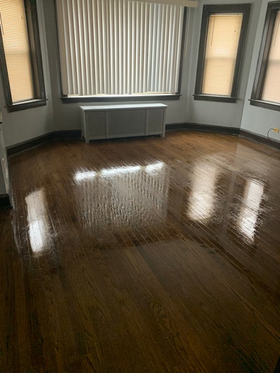 Large 1 Bdrm (Heat Included!!!!!!) Main Photo