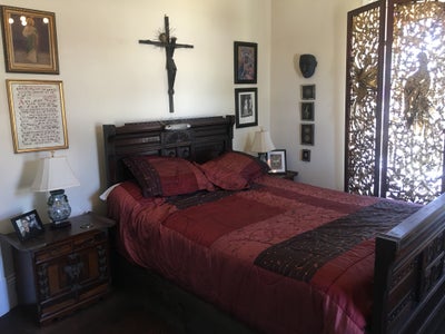 Three-Story 1891 Victorian - Unique Rental Option  Main Photo