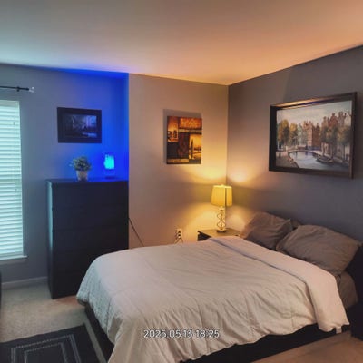 Available Fully furnished room for rent Main Photo