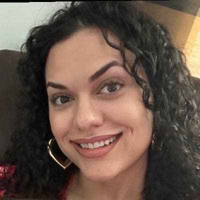 Quiet, Clean Professional Woman Seeking Furnished Main Photo