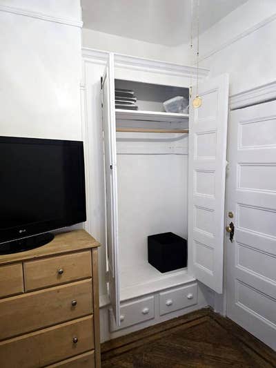 1 BR in Prime Park Slope Sharewith chill roommates Main Photo