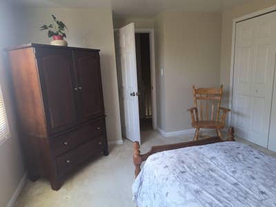 Cozy Suburban Room for Rent in Burlington Co. NJ Main Photo