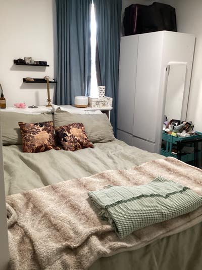 Sunny Apartment in Prime Ridgewood available 3/1!! Main Photo