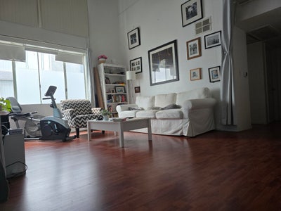 Private room available in Noho Artists district  Main Photo