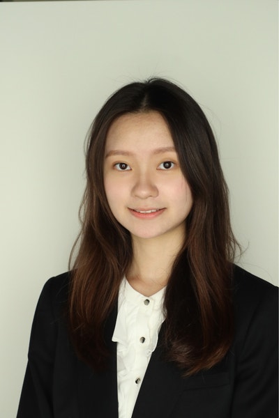 Woman needs Manhattan Beach room for ASAP move Main Photo