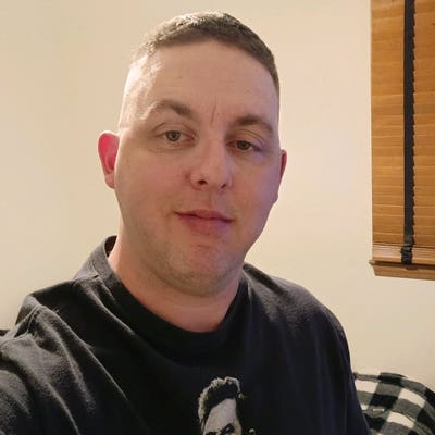 Room wanted in Shawnee Mission, Johnson County, KS Main Photo