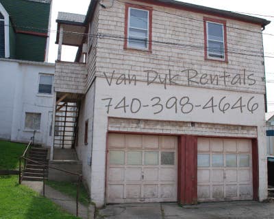 207.5 Scammel Street bdrm apartment Main Photo