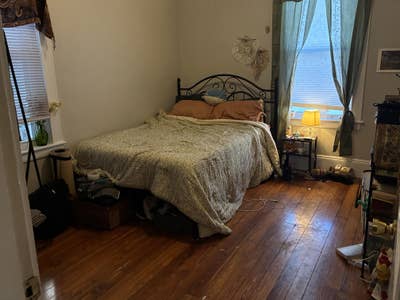 Mission Hill Sublet Available July 1 - August 31 Main Photo