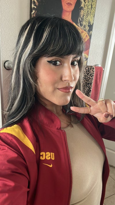 24 year old female looking for room in Covina Main Photo