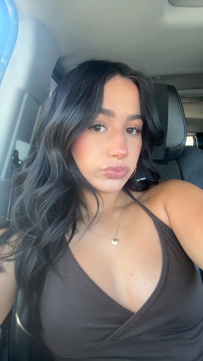 Female looking for Huntington Beach room now Main Photo