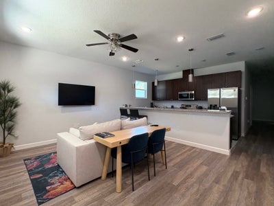 Private Suite w/ Bath Fully Furnished Main Photo