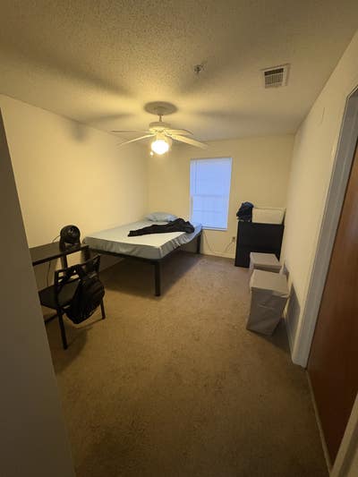 1/1 Apartment in Chapel Hill w/ Amenities Main Photo