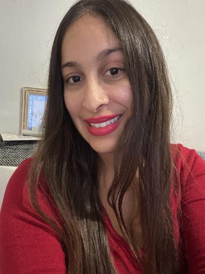 Mom and son looking for Newport Beach room Main Photo