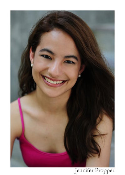 Female looking for a room in Glendale CA now Main Photo