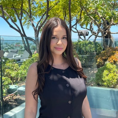 Female needs room- female only housing Main Photo