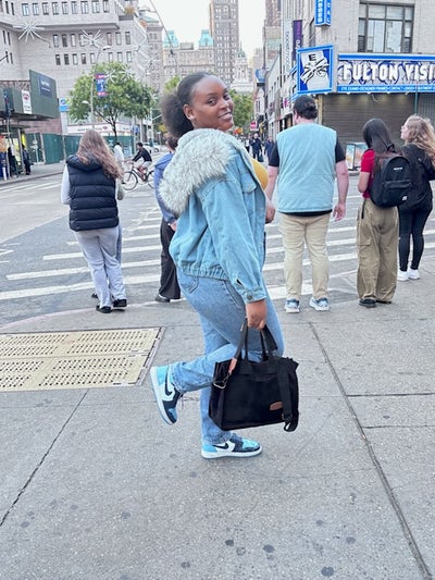 I am a female aged 28. I am looking for a sma... Main Photo