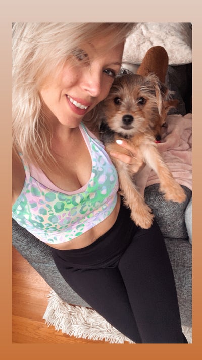 Female in Burbank looking for a room to rent Main Photo