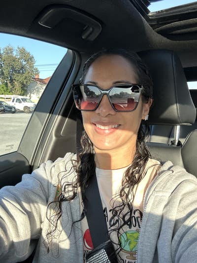 38 year old woman looking for a room in LA Main Photo