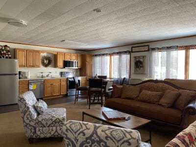 Bright & Spacious Apartment in Lincoln NH Main Photo