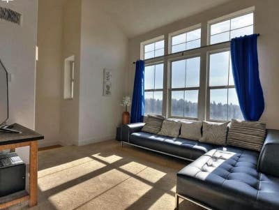 Monte Vista Villas (East Oakland) safe neighborho Main Photo