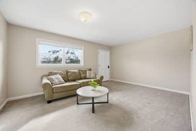 Live in Marietta Main Photo