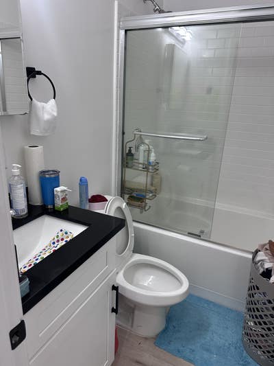 Roommate Wanted – Room + Bathroom Main Photo