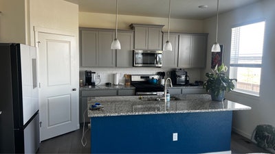 Scooby’s Airport Chill Room Main Photo