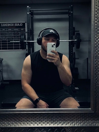 Hi my name is Kevin. I’m 29 years old and h... Main Photo