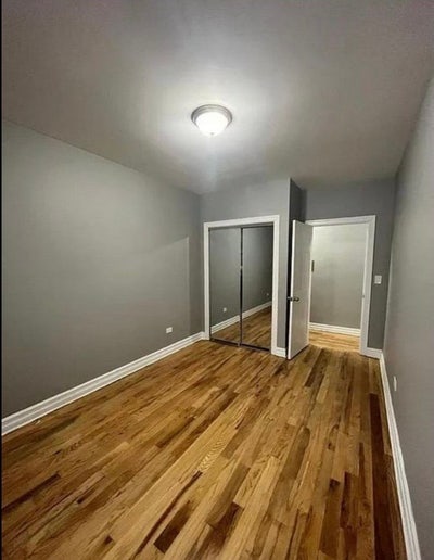 Large Spacious Room for Rent with W/D  Main Photo