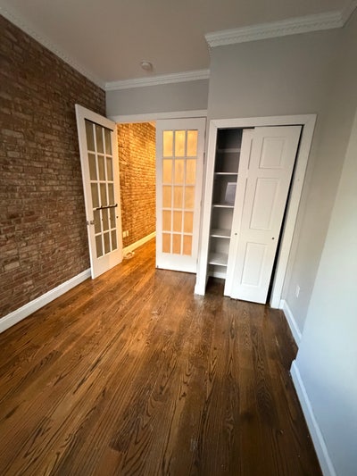 Upper East Side – 5BR / 2.5 Bath /In-unit W/D Main Photo