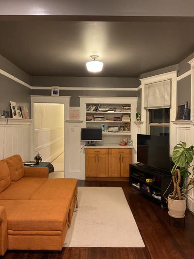 Sunny bedroom in prime location of SF Main Photo