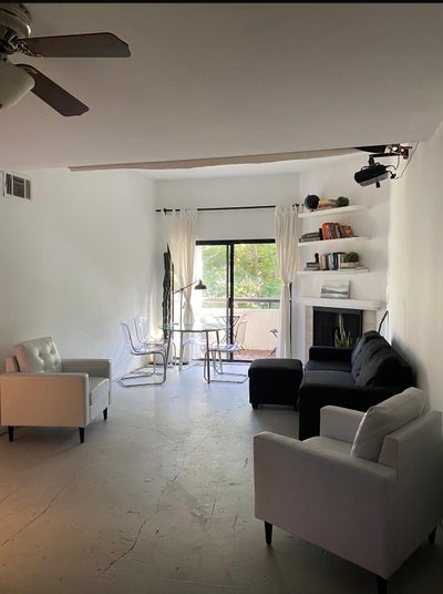 Private Room  Main Photo