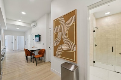 Luxury Co-Living in Prime LA Fairfax District Main Photo