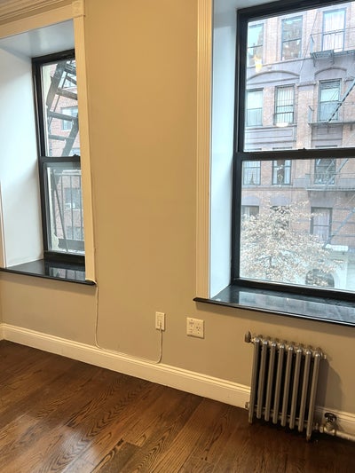 #793 Well Located 2 Bedroom Apartment Steps from C Main Photo