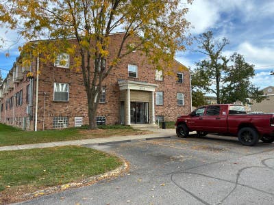 _Bedroom_Bath Apartment Ready to Lease Main Photo