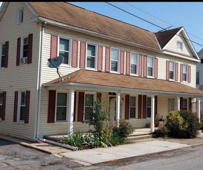 Room for rent  Main Photo