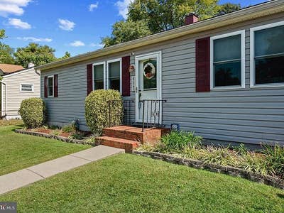 Looking for Roommate Main Photo