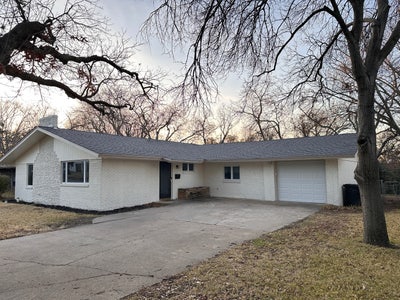 Private Room - Female preferred - Quiet Home Main Photo