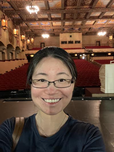 Woman looking for quiet room around Arcadia  Main Photo