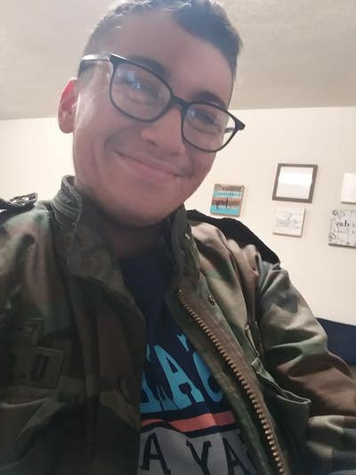 28 year old student needs room in Los Angeles Main Photo