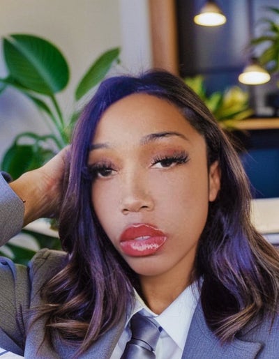 Reliable female looking for a room in LA now Main Photo