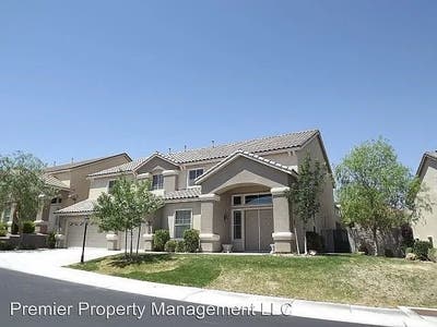 Nice house, Nice Neighborhood, 3 Car Garage, Pool Main Photo