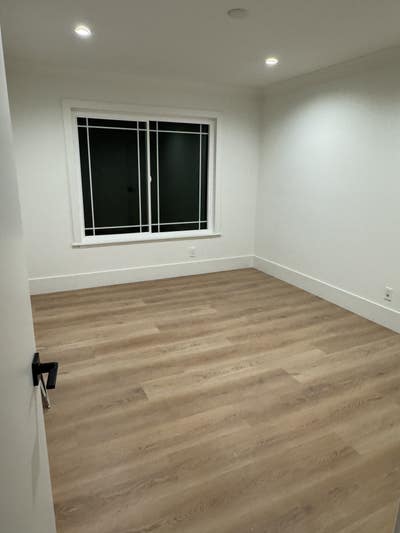 Furnished Rooms in Lake Forest Main Photo