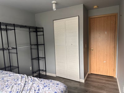 Walkscore 70 Newly Remodeled Room Internet Laundry Main Photo