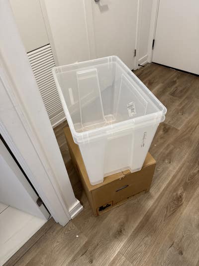 Room wanted in Downtown Redwood City, CA Main Photo